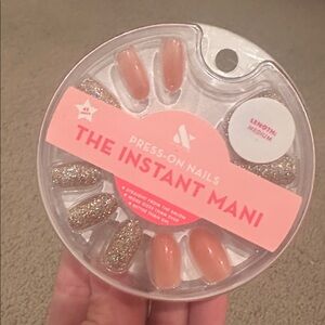 Olive & June Medium Glitter and Rose Mixed Press-On Nails